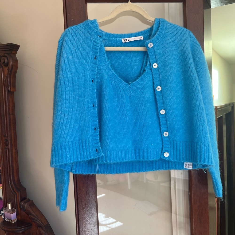ZARA BLUE SWEATER SET -TANK AND SWEATER